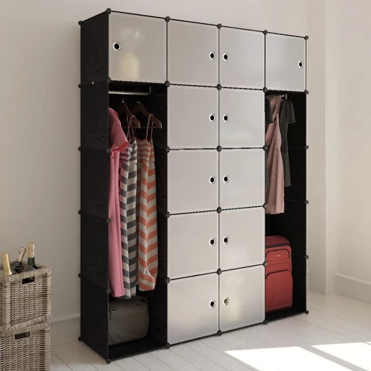 Schrank Mit Abschliebaren Fachern