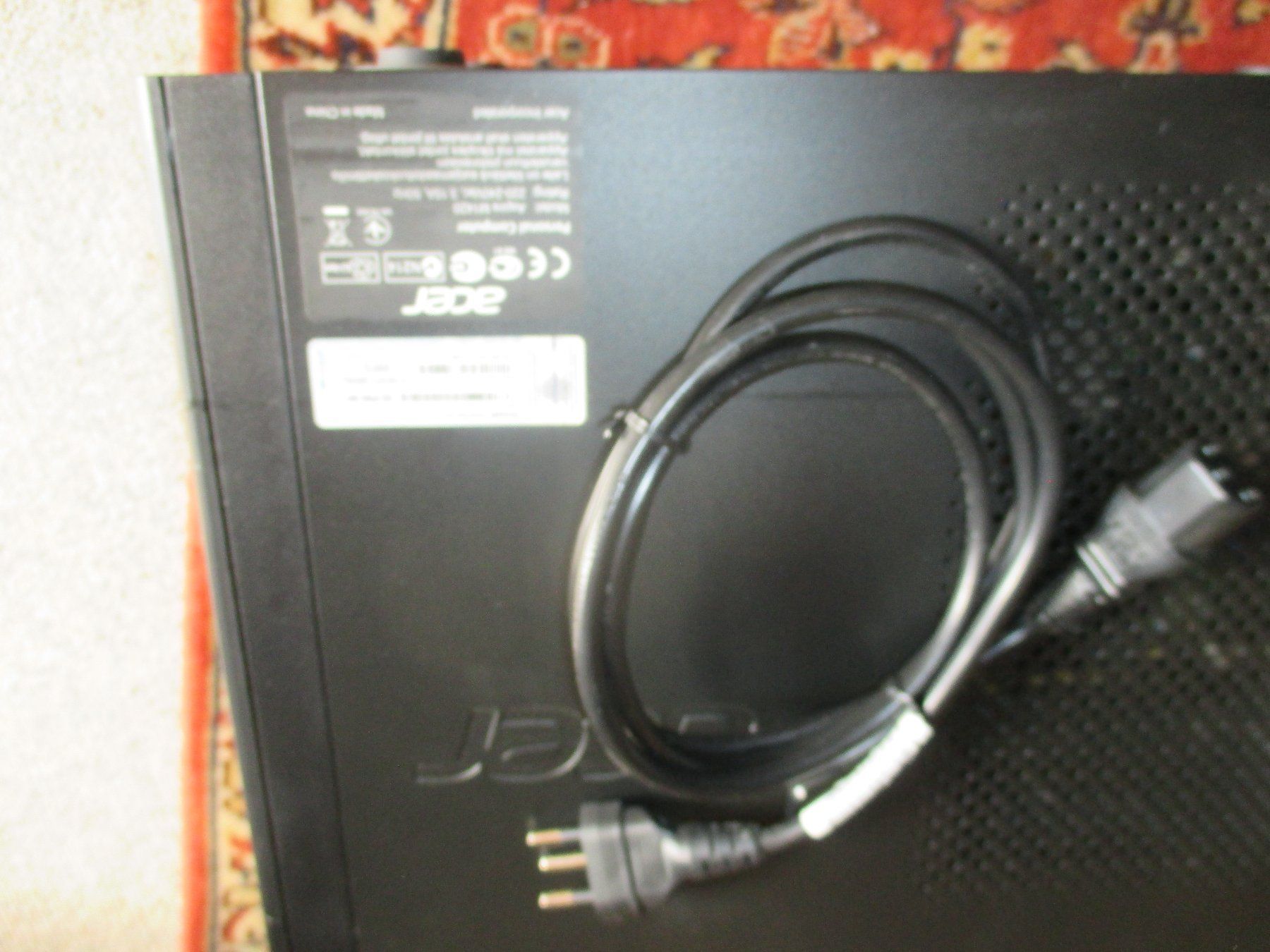Acer PCs: Acer Aspire M1420   KEINE FESTPLATTE – Defekt aus Flims - Dorf von Stagediver 3