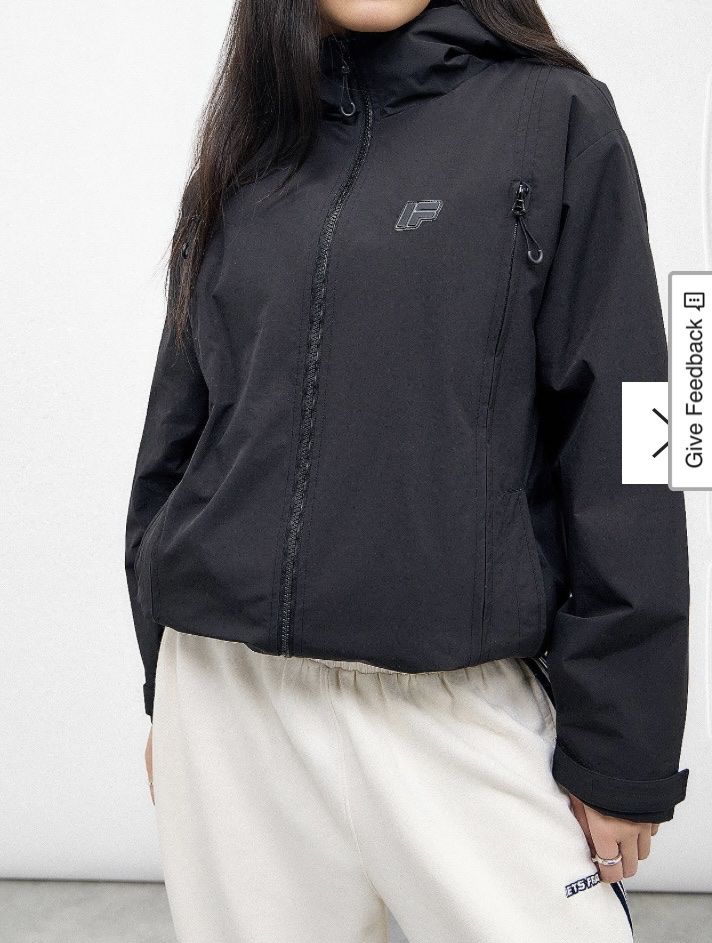 Urban Outfitters Giacche: Water-Resistant Shell Jacket Urban Outfitters – Nuovo e nell'imballaggio originale da Winterthur venduto da chiaroscuro27 1
