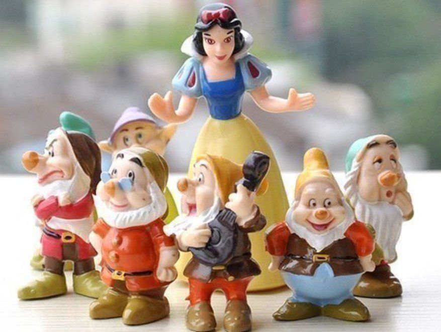 Mini-Gartenzwerge Set Mit Pilzen & Werkzeugen – 7-teilig, Je 10,2 Cm Hoch, Aus Wetterfestem Kunstharz