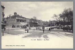 GENÈVE, LA GARE, TRÈS ANIMÉE, BELLE QUALITÉ