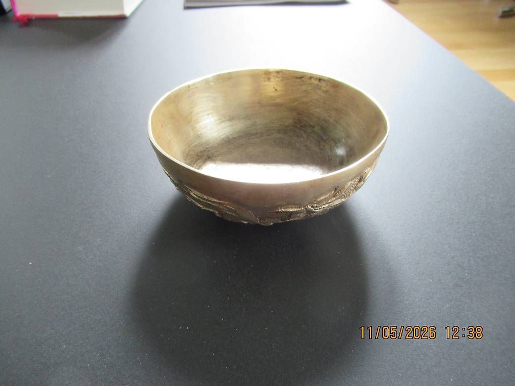 Ciotole: Messing Schale aus China – Usato da Gümligen venduto da ChrigiSigi