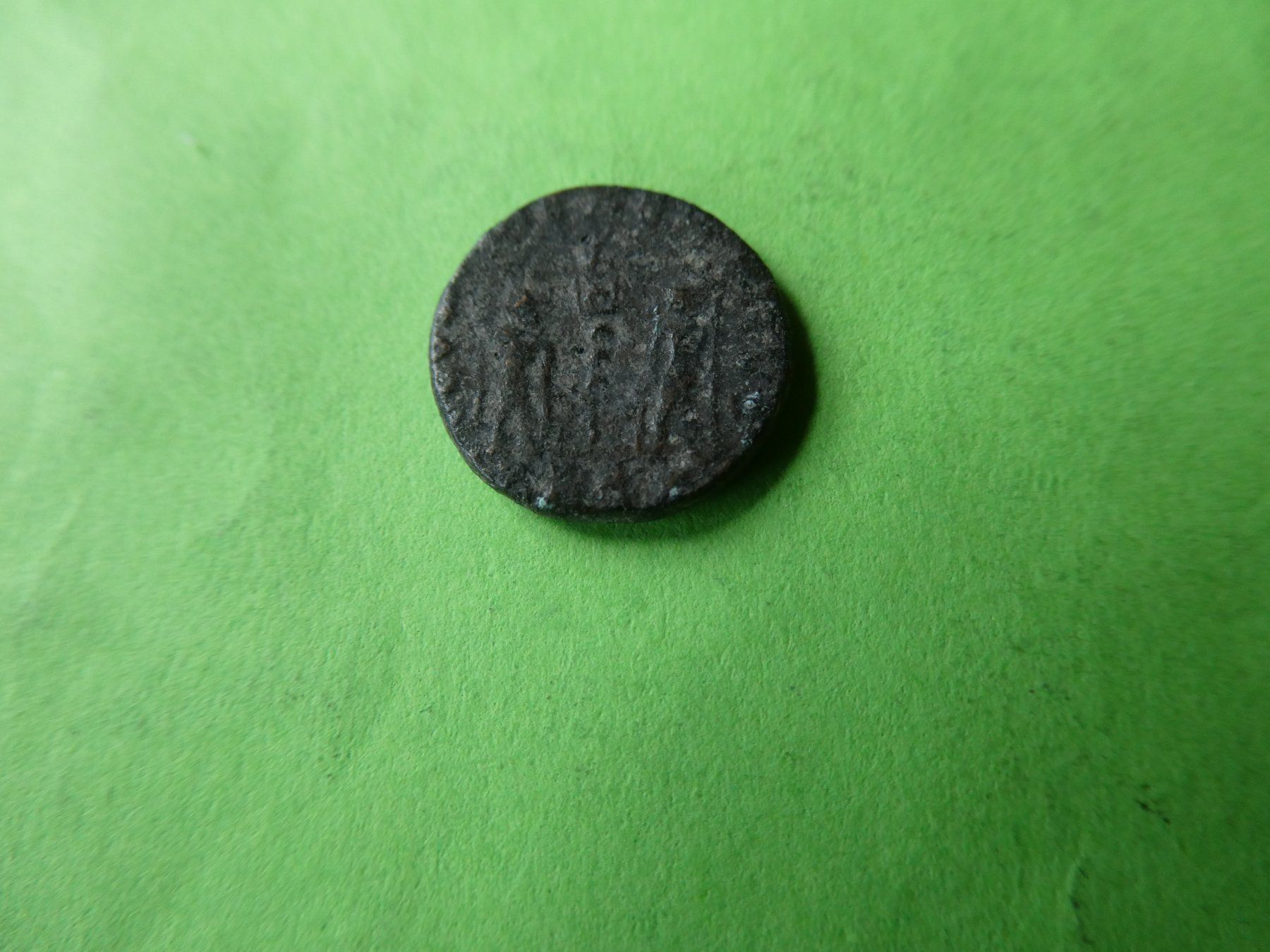 Tutti le monete: uralte Bronzemünze 14 mm     1.56 g – Usato da Hinterforst venduto da Rohusri 2