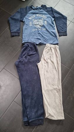 schönes Pijama Gr. 158, mit 2 Hosen