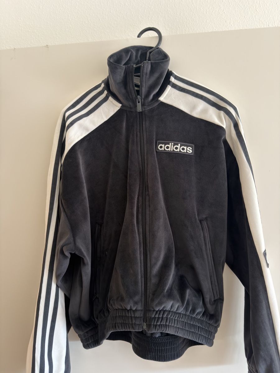 Adidas Giacche: Adidas Jacke – Nuovo (secondo la descrizione) da Basel venduto da tvende