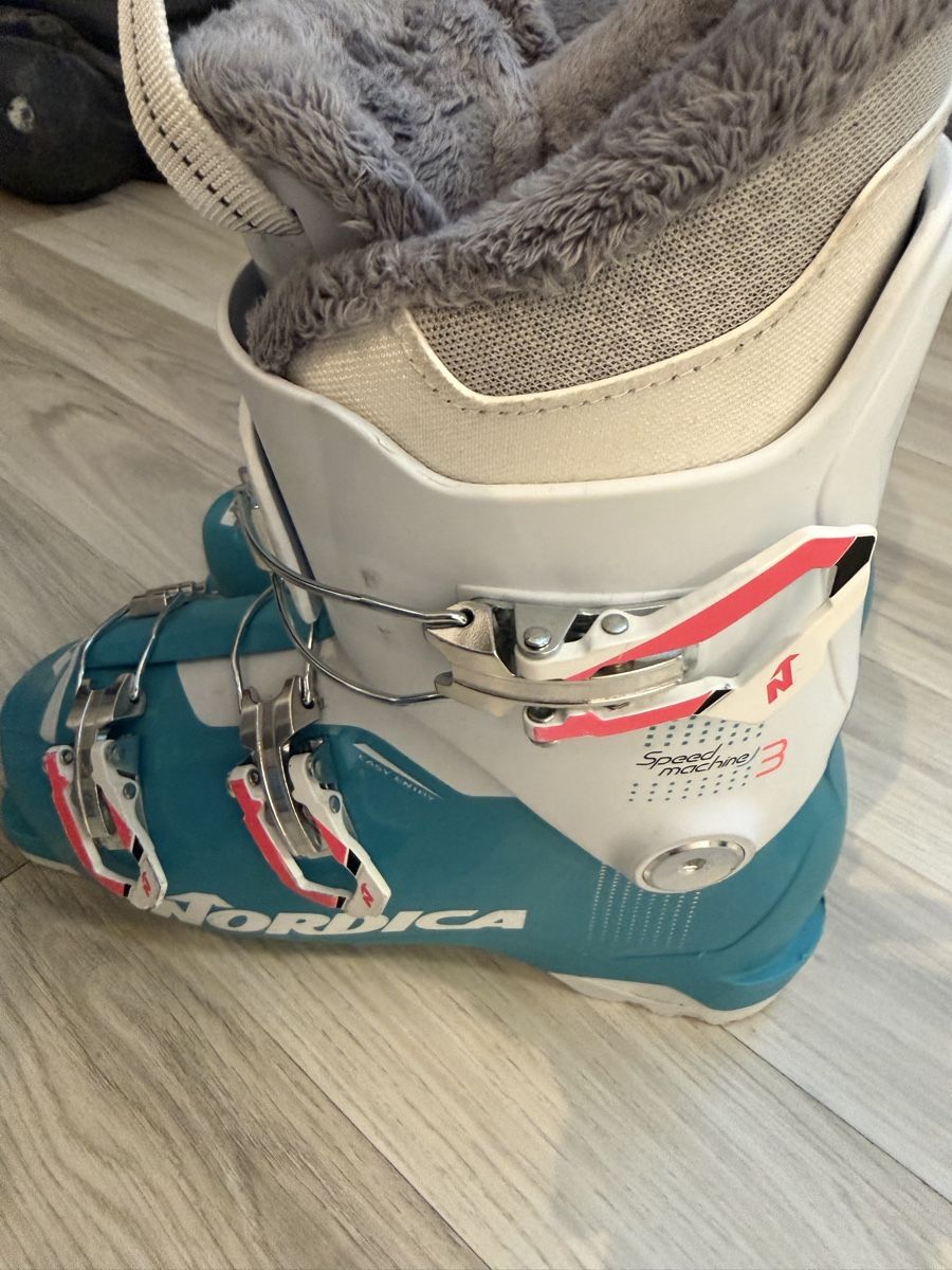 Nordica Scarpe per ragazzi: Nordica Speedmachine Skischuhe, Grösse 24.5 – Usato da Feldbrunnen venduto da cleo09 3