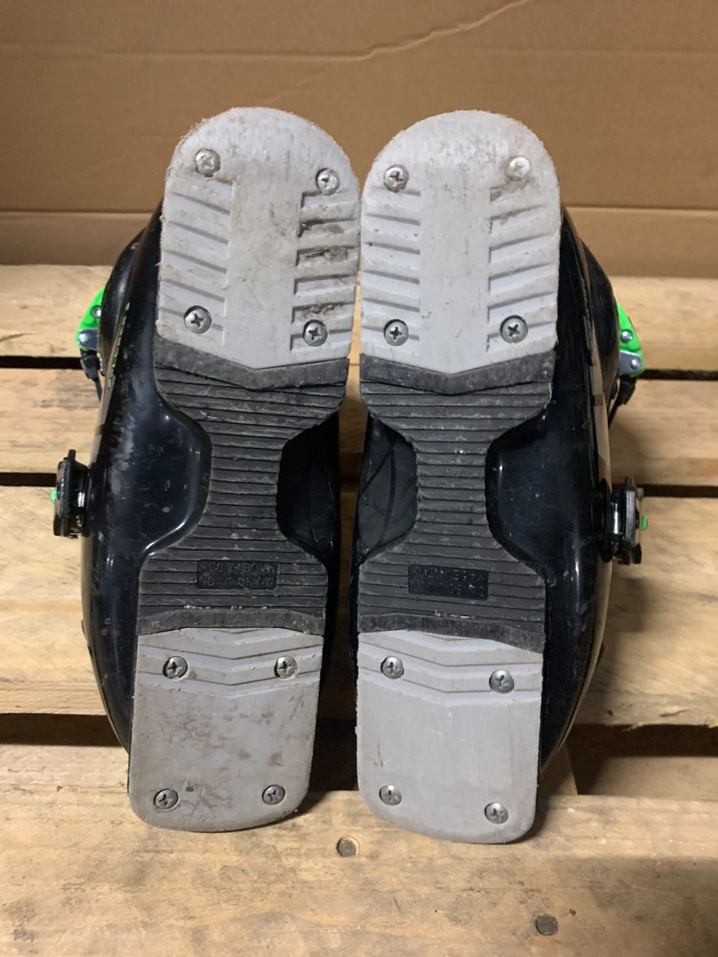K2 Scarpe per ragazzi: Skischuhe, K2 Xplorer 2, Grösse 34 – Usato da Schwarzsee venduto da Sidecut 3