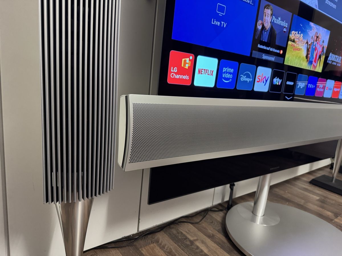 Bang & Olufsen Televisori: Bang & Olufsen Beovision ECLIPSE 55 Mk2  inkl.el.Standfus – Usato da Wetzikon ZH venduto da Hadis 4