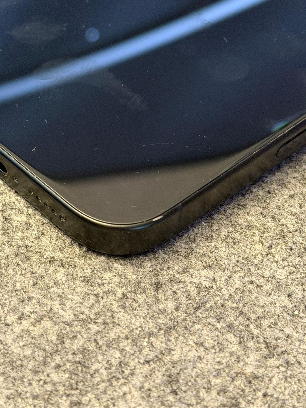 Apple Handys / Smartphones: Apple iPhone 16 Pro 256GB Schwarz – Gebraucht aus Grenchen von mar_gtm8 5