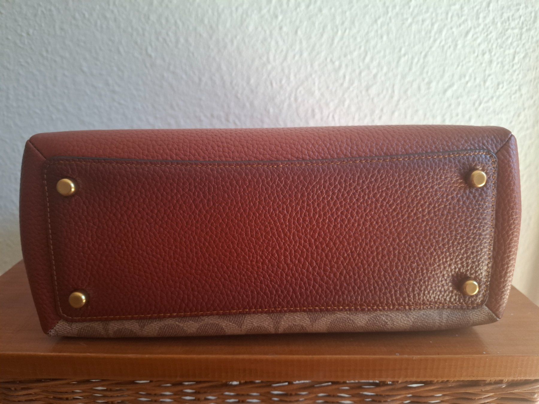 Coach Borse da donna: Coach May Shoulder Bag – Nuovo (secondo la descrizione) da Carouge GE venduto da Juli_03 7