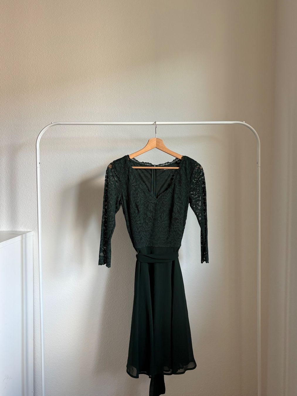 Esprit Kleider: Esprit-Kleider – Neu (gemäss Beschreibung) aus Zürich von bbbggg