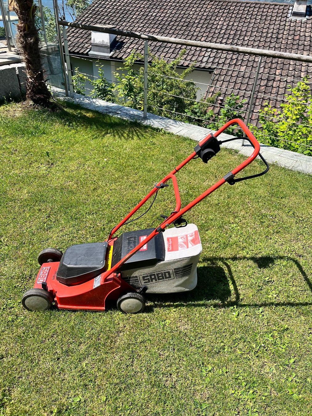 Tagliaerba: Shabo Electric Lawnmower - Excellent Condition, Red! – Usato da Erlenbach ZH venduto da waage77