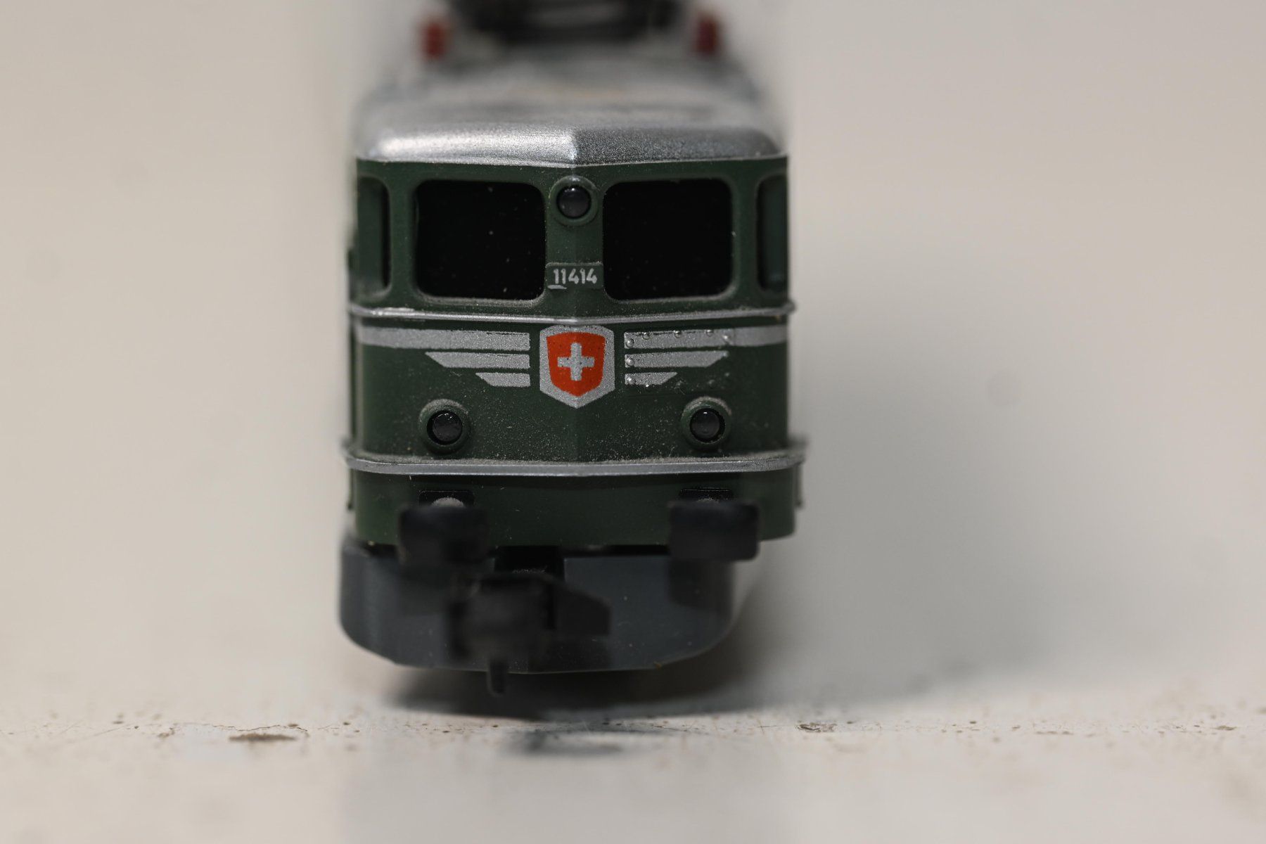 Trix Trains électriques: Ae 6/6 Minitrix Spur N mit OVP – D'occasion à Laupen ZH par Zmoewe 5