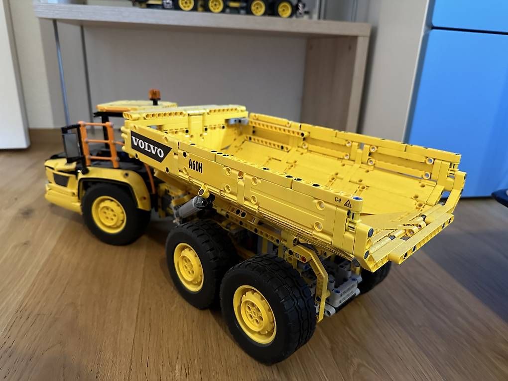 Kit di costruzioni: Lego Technic 42114 Volvo Dumber – Usato da Attiswil venduto da Martin558790 2
