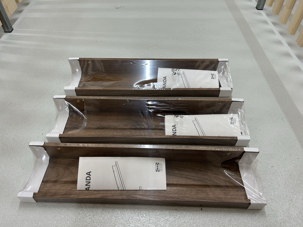 Scaffali: New IKEA MOSSLANDA Picture Ledge 55cm – Nuovo e nell'imballaggio originale da Kloten venduto da philip.maximilians 1