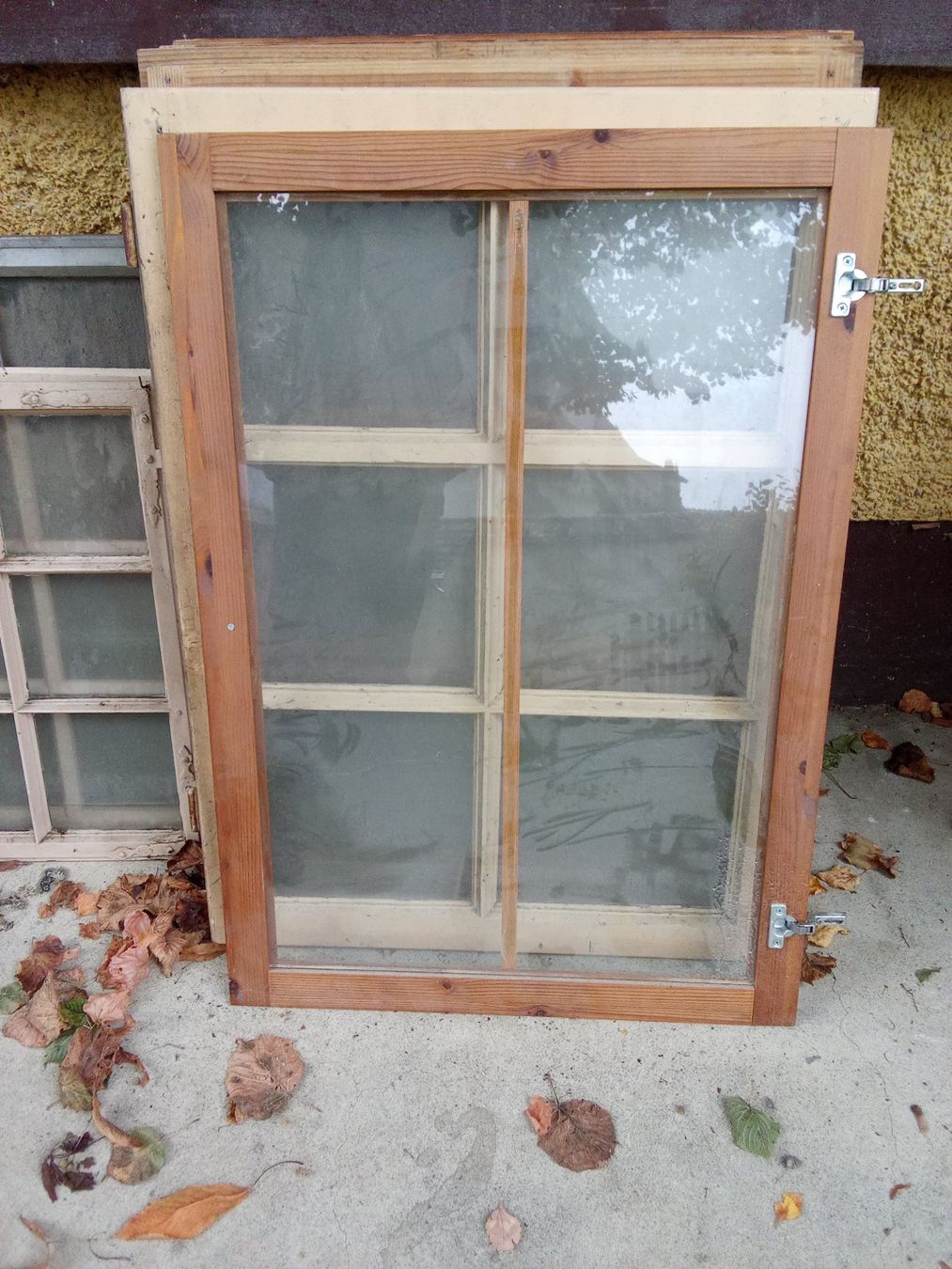 Finestre: Holzfenster 63 x 89 cm Mittelsprosse – Usato da Siblingen venduto da Jayuah 2