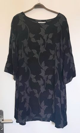 Masai Tunika schwarz 42//44 neuw.
