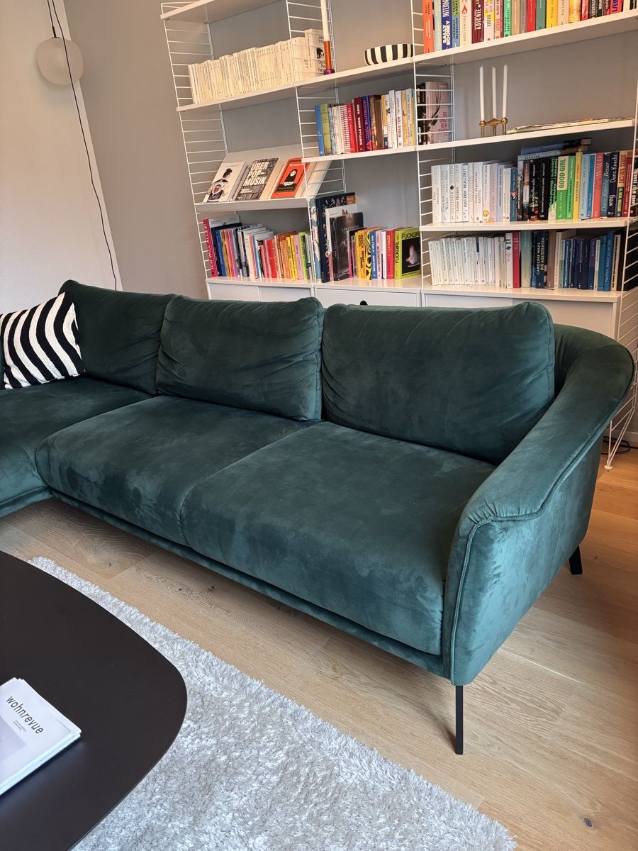 Sofas: Hochwertiges Sofa aus Velours – D'occasion à Bern par AnniSa82 1