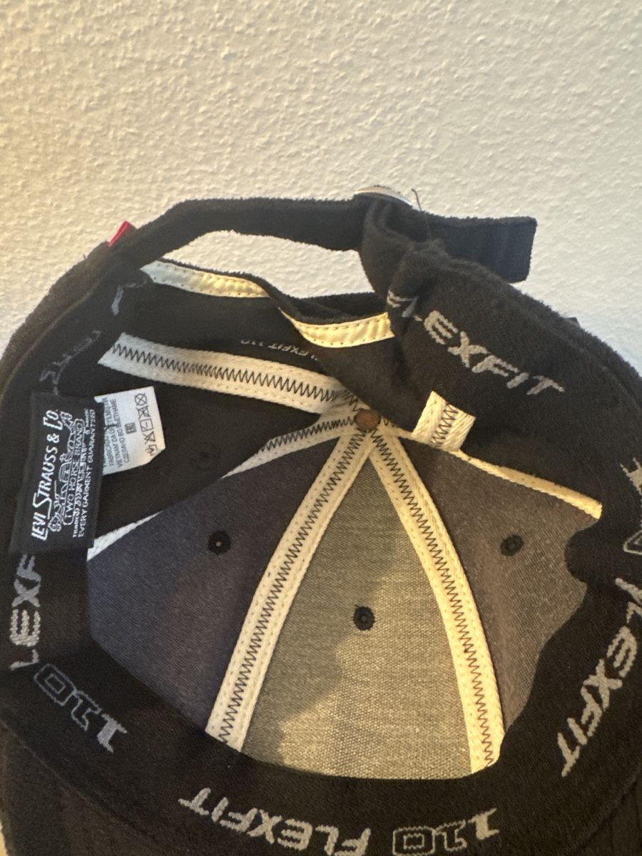 Sonstige Kleidung & Accessoires: Cape – Gebraucht aus St. Gallen von sho_xzw7 1
