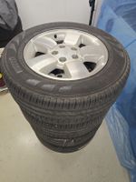 Rad-Satz Jeep Grand Cherokee 235/65R17 108V