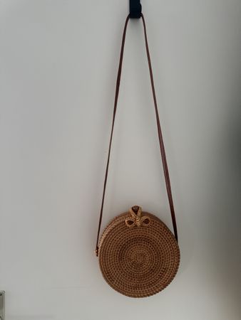 Runde sommerliche Rattan Tasche