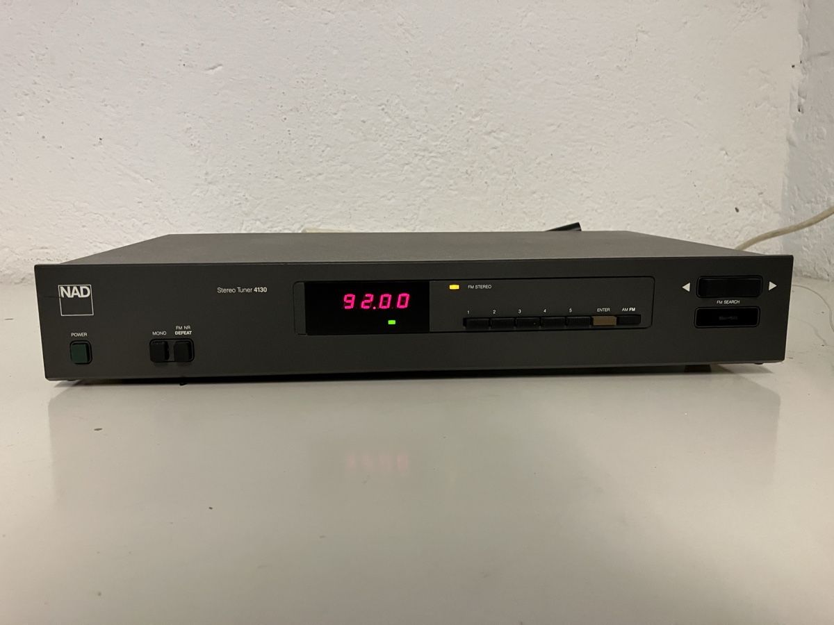 Nad Radio: NAD Stereo Tuner 4130 – Usato da Lausen venduto da pipo4415