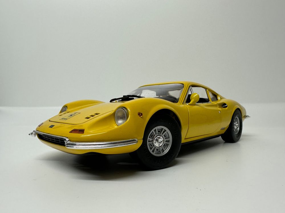 Ferrari Dino 246 GT 1/18 Anson – Jaune – Miniature Collection Boîte