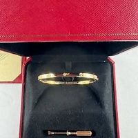 Cartier Love Bracelet en or rose avec 10 diamants taille 18