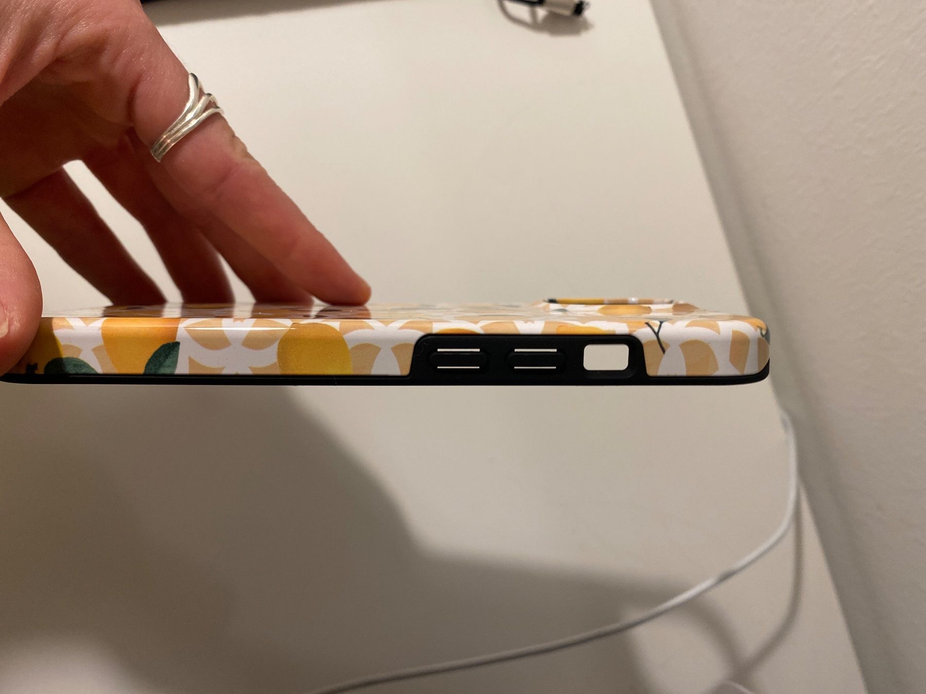 Cover & Protezioni schermo: Handy Hülle IPhone 15 – Nuovo e nell'imballaggio originale da Ettingen venduto da gaggalari 1