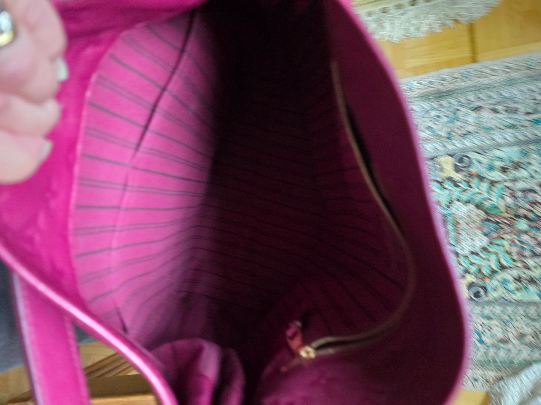 Louis Vuitton Borse: Louis Vuitton Metis hobo Empreinte Weinrot – Usato da Bottmingen venduto da sandy_2 7
