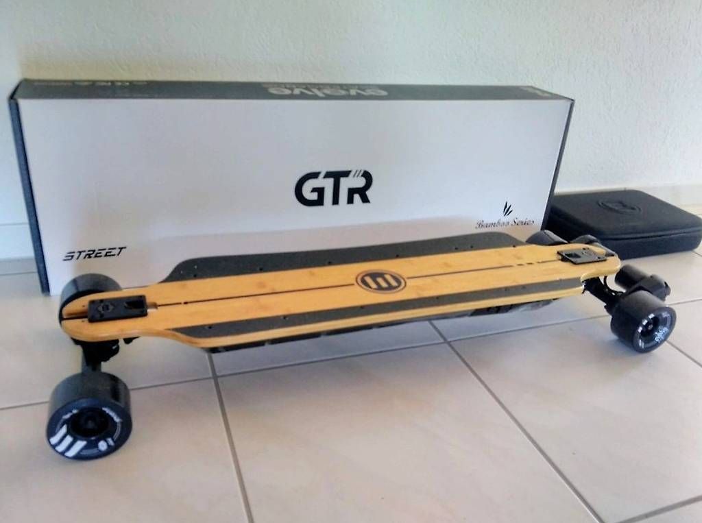Skateboards: Evolve Bamboo GTR E-Skateboard LED Street Longboard – Usato da Aarau venduto da Zielu