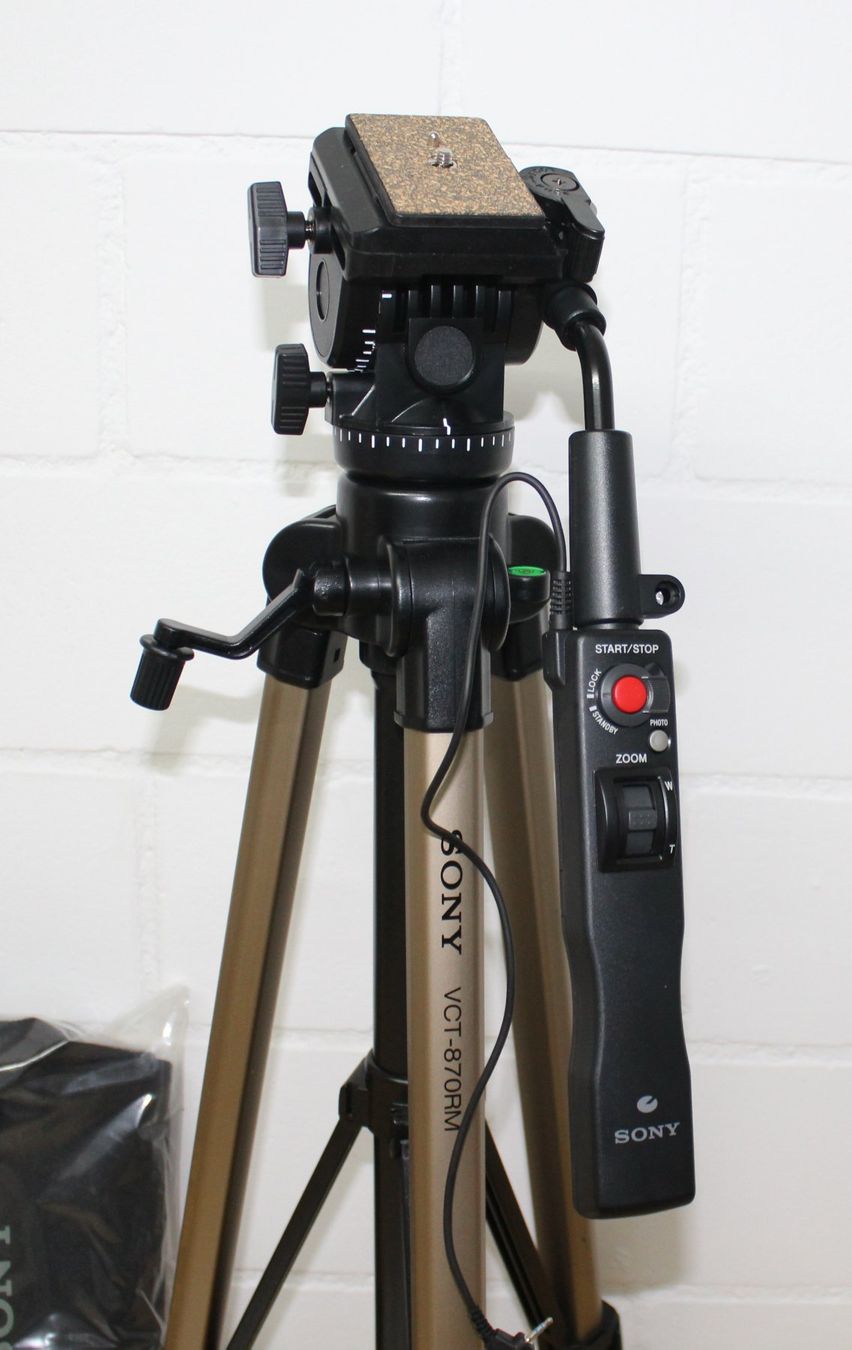 Trépieds & Accessoires: Sony Stativ VCT-870RM Remote Control Tripod   NEU – Neuf (Voir description) à Istighofen par muech40 6