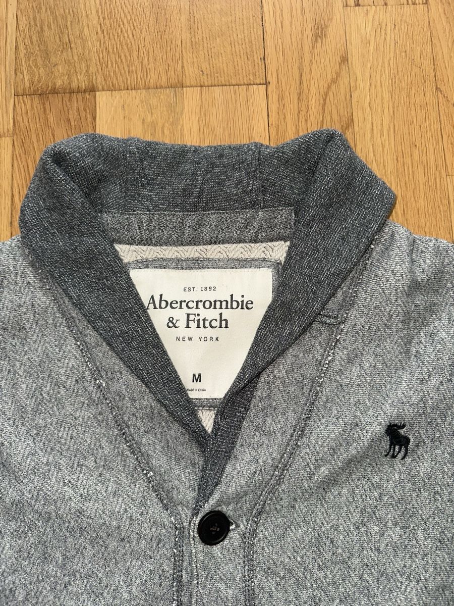 Abercrombie Jacken: Abercrombie & Fitch Strickjacke, Gr. M – Neu (gemäss Beschreibung) aus Bern von rub_8mhx