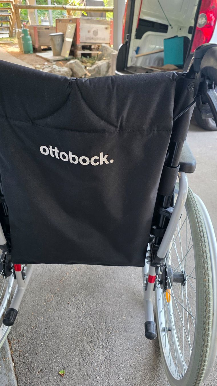 Rollstühle: Rollstuhl Ottobock klappbar – Gebraucht aus Warth von aldo013 2