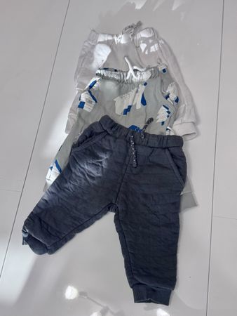 Babyhose 6-9 Monate