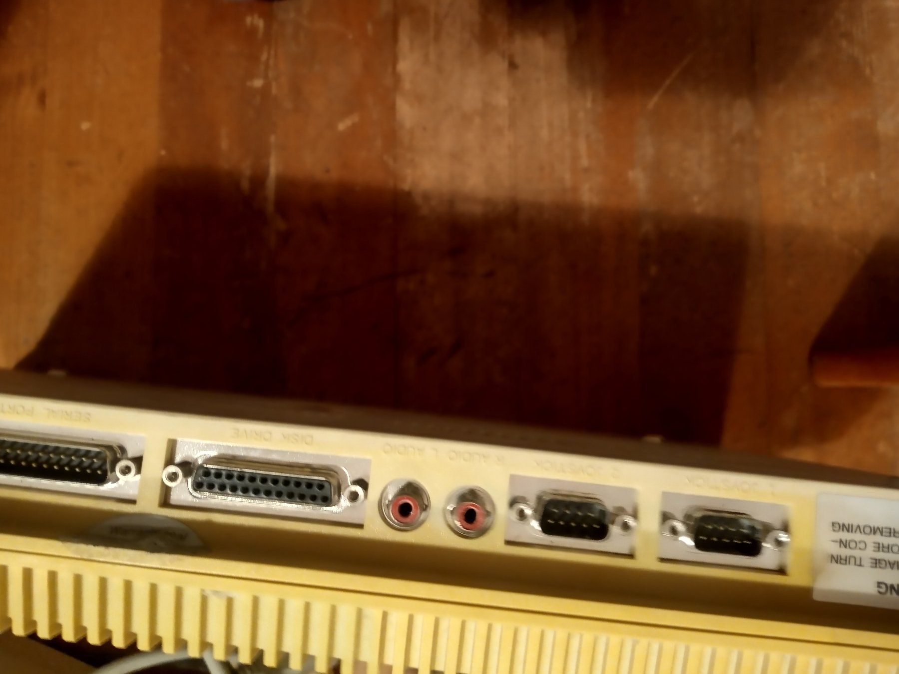 Commodore PC: Amiga Commodore A-500 A500 – Usato da Prez-vers-Siviriez venduto da Monija70 7