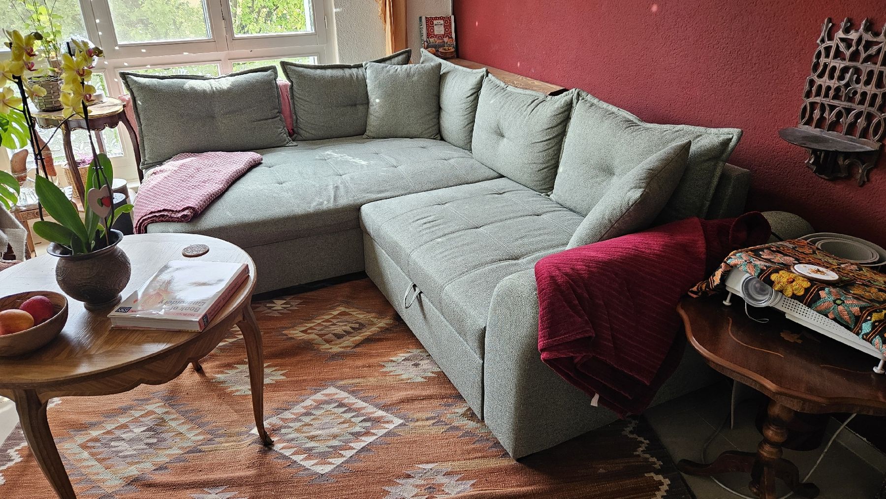 Divani: grünes stoff sofa L-sofa schlafsofa mit bettfunktion – Usato da Gebenstorf venduto da OmniaChaosEst 8