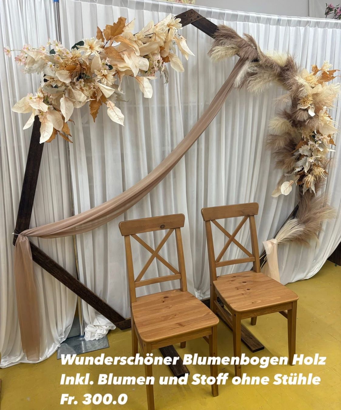 Tiro con l'arco: wunderschöner Holzbogen mit Blumen – Nuovo (secondo la descrizione) da Oftringen venduto da SCHIBLI1