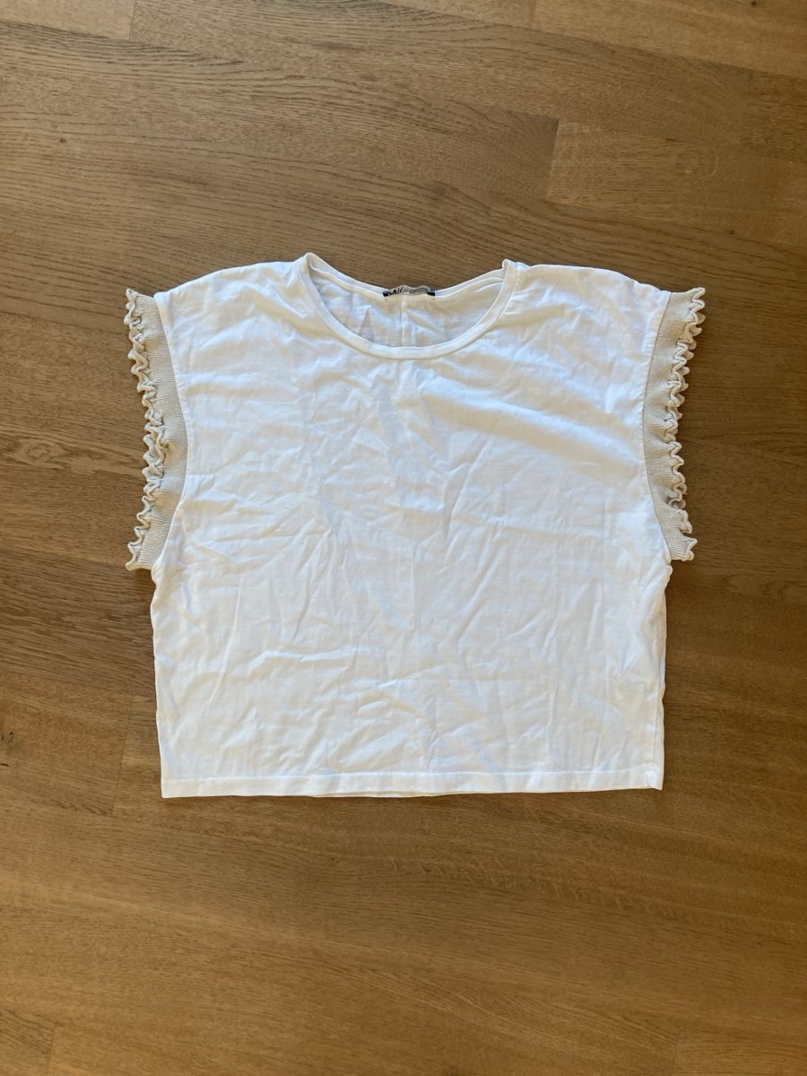 Zara T-shirt: Zara T-Shirt – Usato da Zürich venduto da san_qzr2