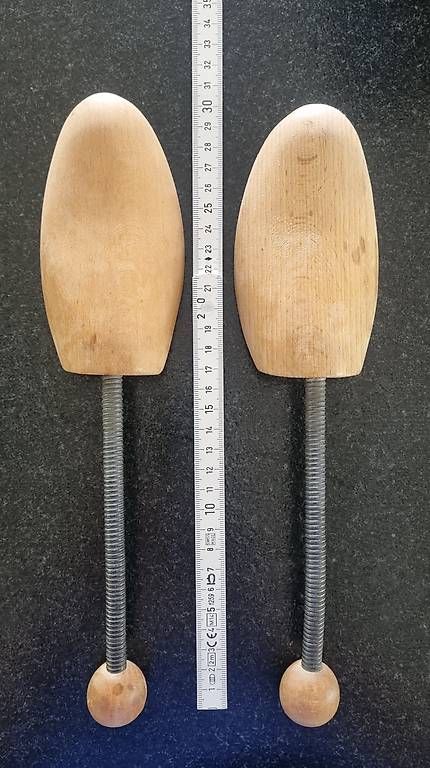 Scarpe da uomo: Schuhspanner Vintage aus Holz – Usato da Wil SG venduto da Hol