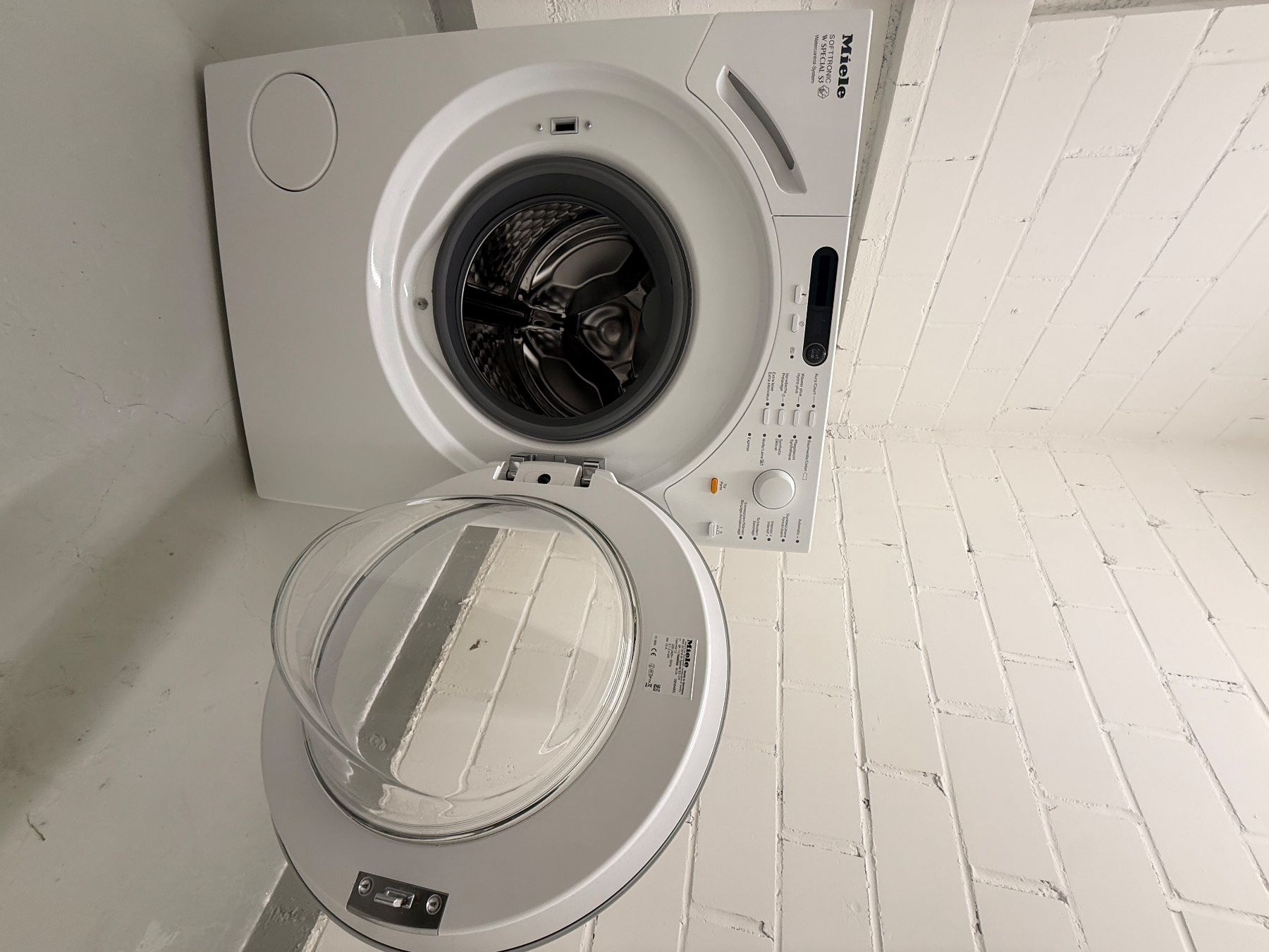 Miele Waschmaschinen: Miele Waschmaschine W SPECIAL S1 – Gebraucht aus Flawil von rez_p82k 5