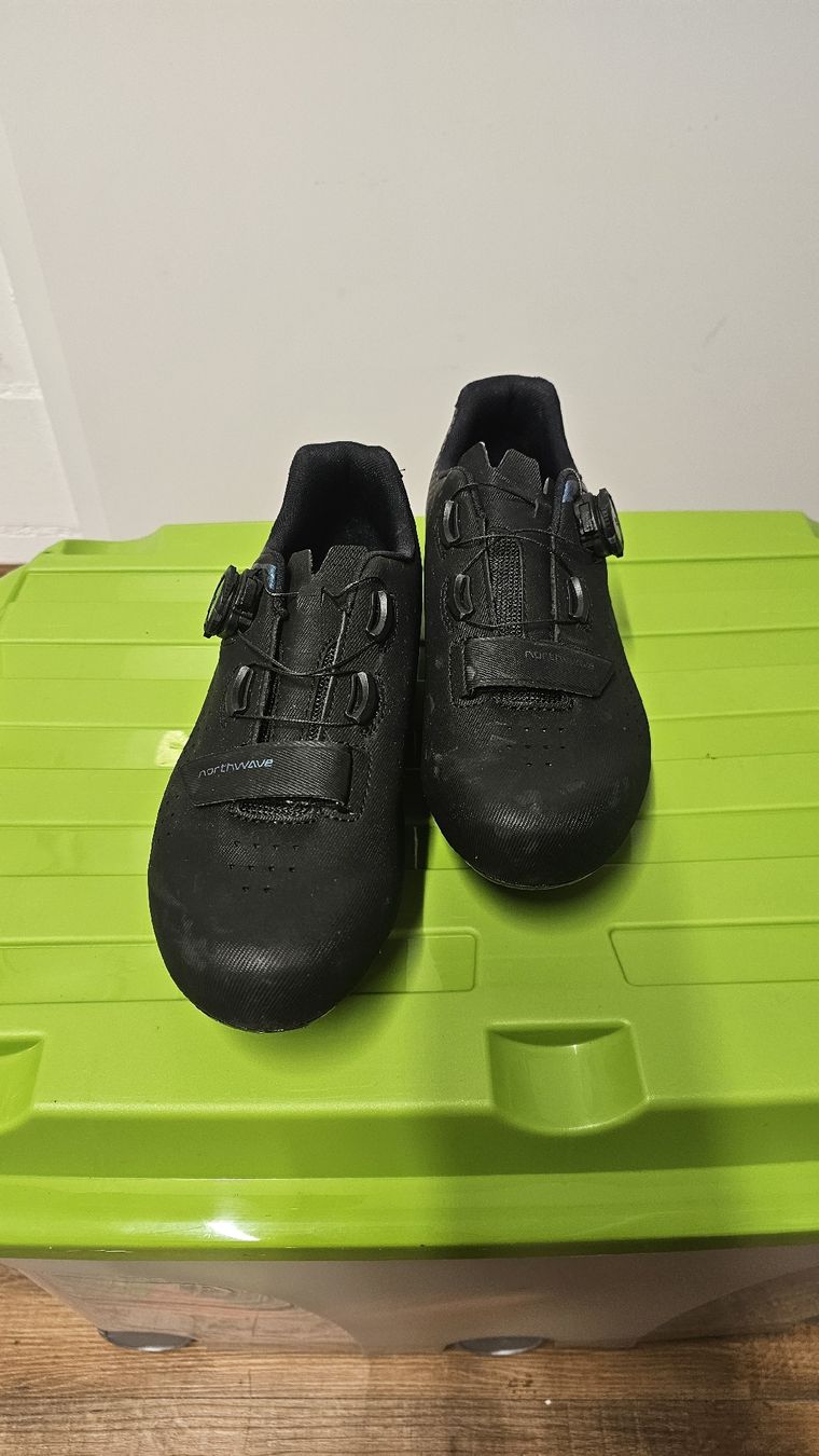 Northwave Scarpe da uomo: Veloschuhe Northwave Grösse 40.5 – Usato da Fällanden venduto da salenale