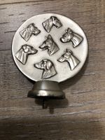 Hunde kühlerfigur deko