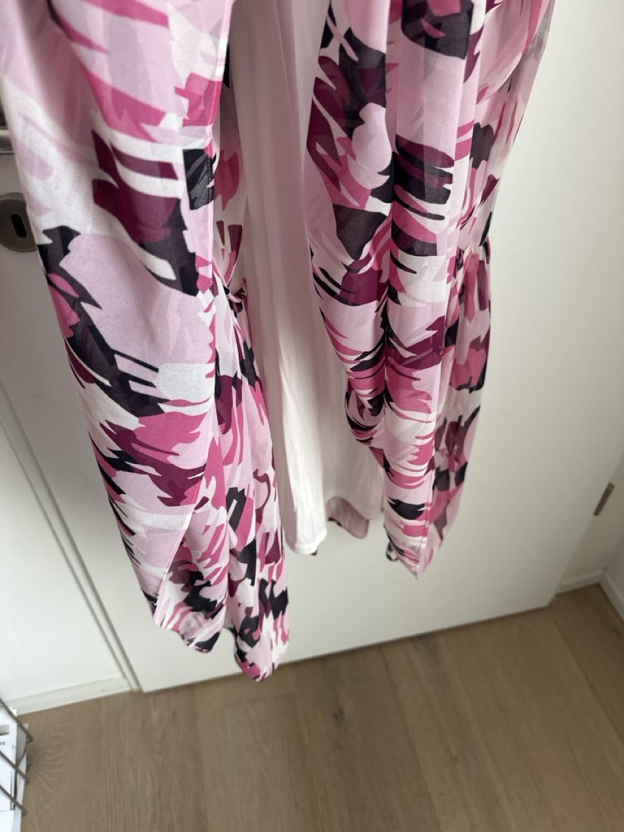 Hugo Boss Vestiti: Kleid HUGO BOSS Grösse DE 36 neu – Usato da Othmarsingen venduto da Darija7 2