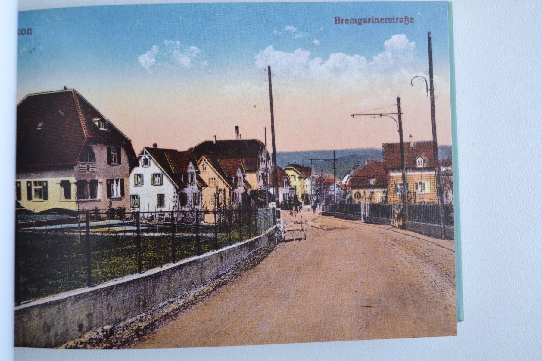 Bücher: Postkartenbuch mit 70 Bilderbuchansichten – Gebraucht aus Beinwil am See von kajak55 9