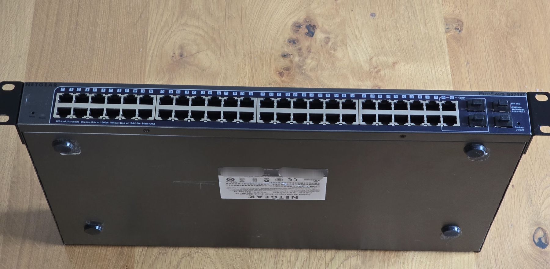 Netgear Hubs & Switches: Netgear ProSafe GS748Tv4 – D'occasion à Aesch BL par keptdream 1