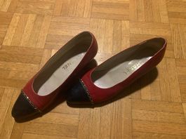 Chanel Pumps / Gr. 7,5 (38)