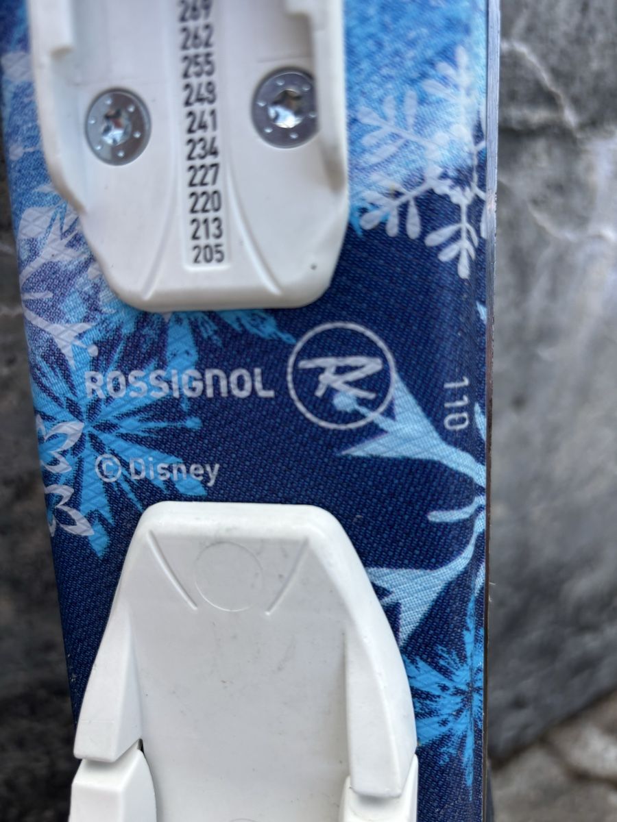 Rossignol Skis: Rossignol Frozen Ski 110cm mit Stöcke – Gebraucht aus Arosa von SabineW. 3