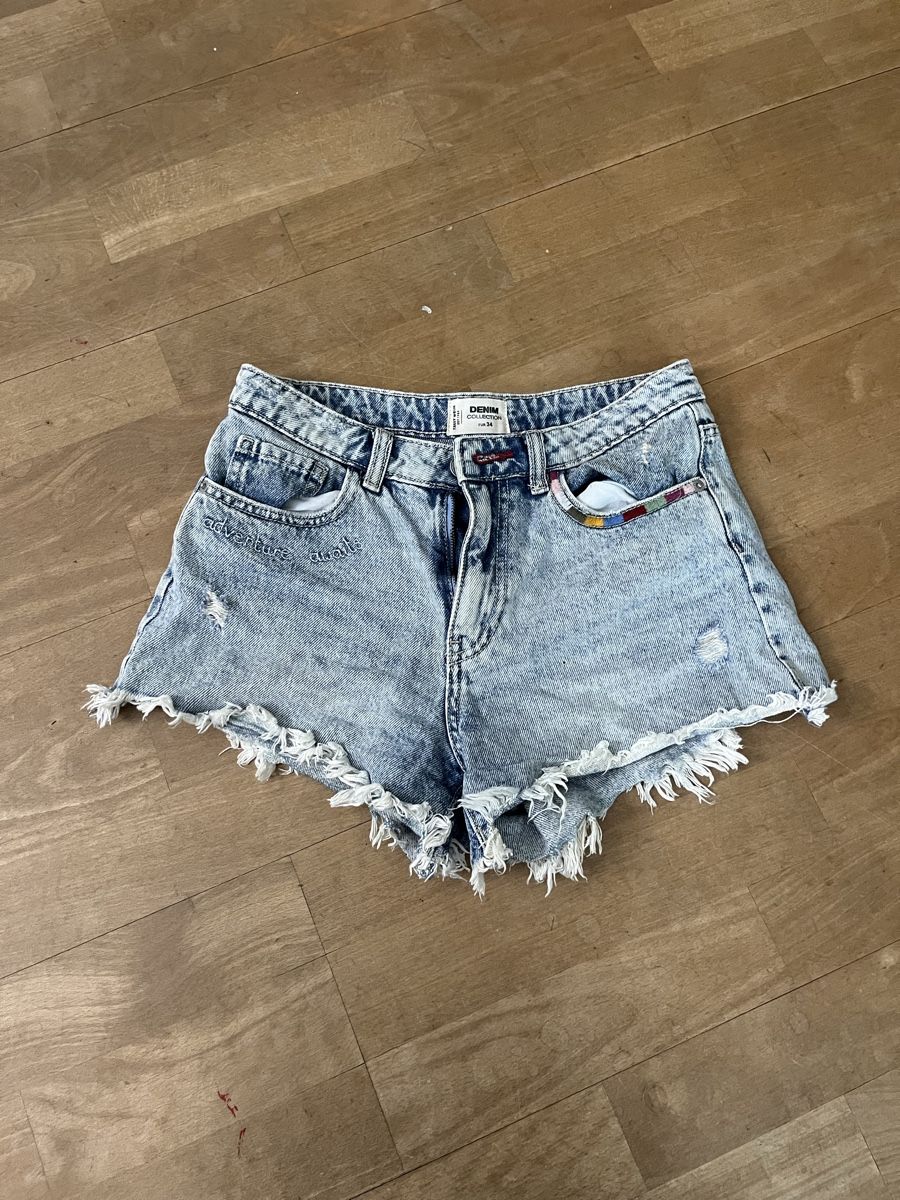 Tally Weijl Jeans: Jeans Shorts blau – Usato da Stäfa venduto da jo1735