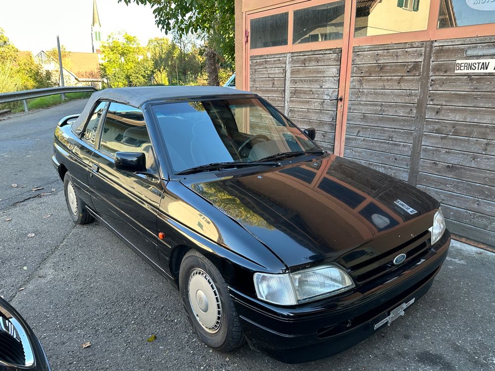 Ford Escort cabrio zum herrichten